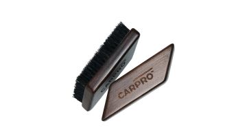 CarPro Leather And Fabric Brush - Мягкая щетка для чистки кожи (1 шт)