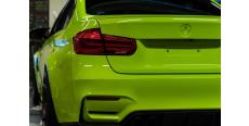 Avery Lime Green Gloss BP1170001 1.524 m  /assets/images/items/733/0684026001722415494.jpg