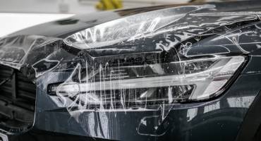 Плёнка для фар: прозрачная защита и тонировка — как выбрать и какие бренды лучше | ru