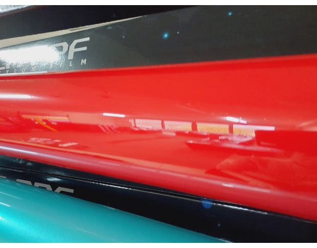 FORMULA PPF Bright Crystal Ferrari Red Gloss G202 - Антигравійна захисна червона плівка (глянцева) 1.52 m