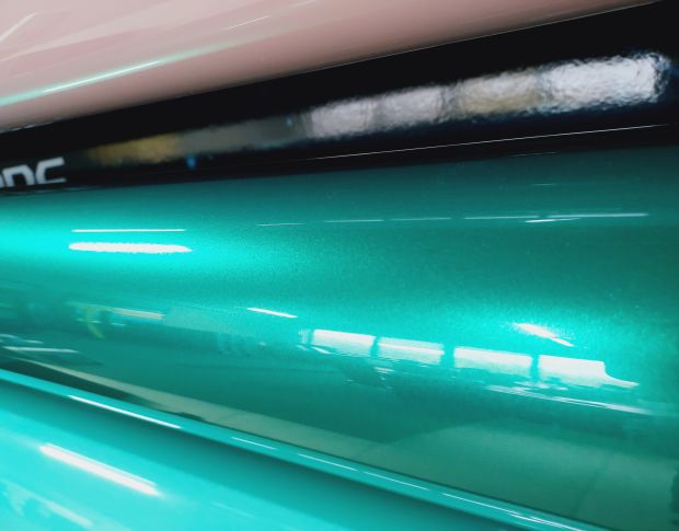 FORMULA PPF Bright Metallic Emerald (light) Gloss G601 - Антигравийная защитная изумрудная плёнка (глянцевая) 1.52 m