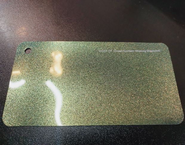 FORMULA PPF Green Golden Shining Diamond Gloss G607 - Антигравийная защитная зелено-золотая хамелеон плёнка (глянцевая) 1.52 m