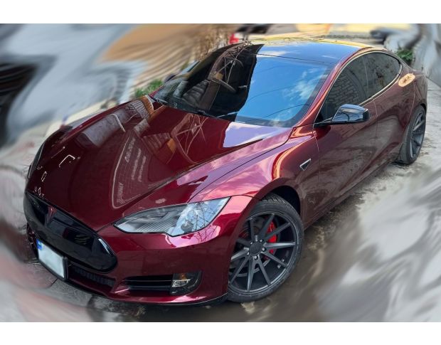 FORMULA PPF Liquid Dragon`s Blood Gloss G201 - Антигравійна захисна червона плівка (глянцева) 1.52 m