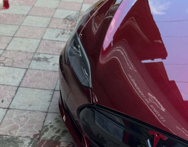 FORMULA PPF Liquid Dragon`s Blood Gloss G201 - Антигравійна захисна червона плівка (глянцева) 1.52 m
