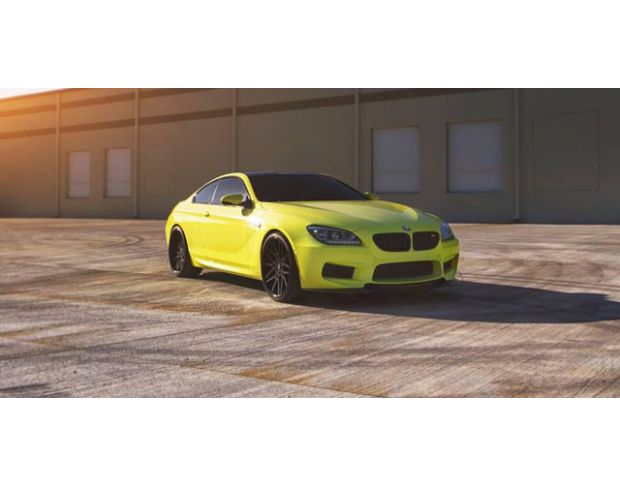 Avery Ambulance Yellow Gloss BM6170001 1.524 m