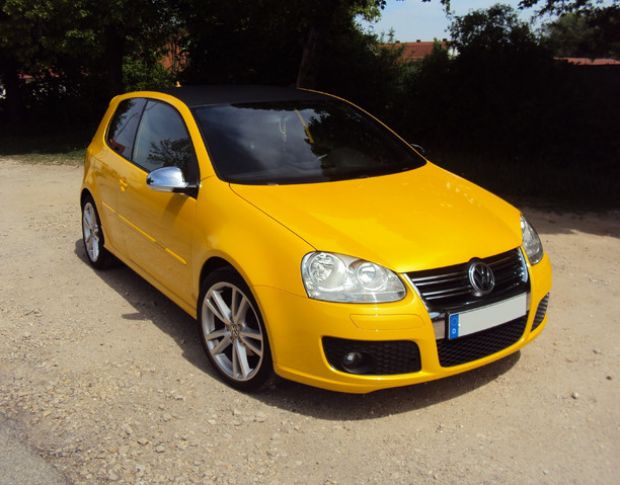 Avery Dark Yellow Gloss SW900-245-O 1.524 m
