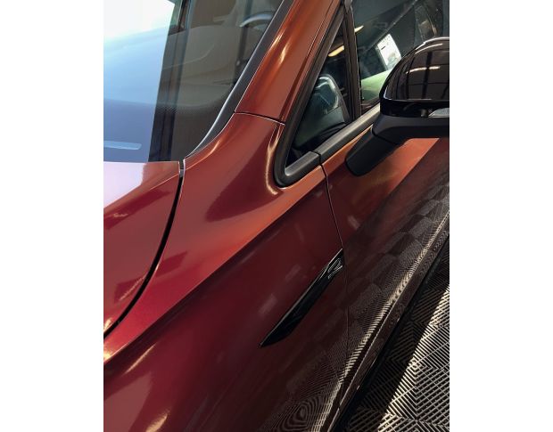 Oracal 970 Cranberry Gloss 320 1.524 m