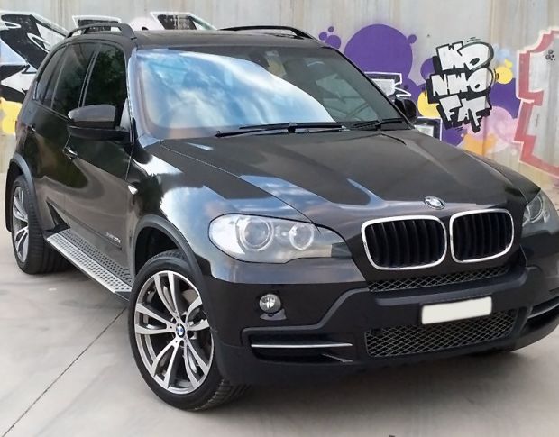 Avery Black Metallic Gloss SW900-192-M 1.524 m