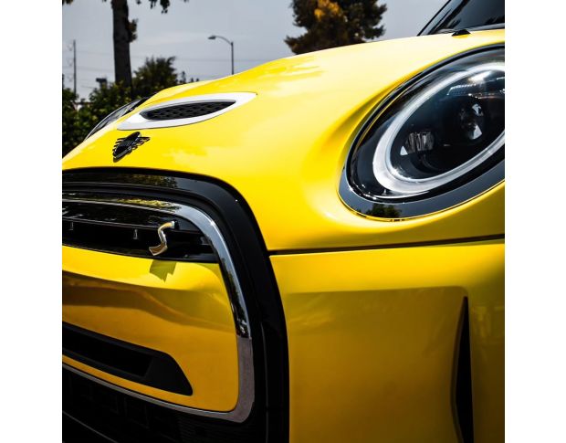 Oracal 970 Canary Yellow Gloss 235 1.524 m