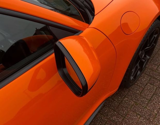 Oracal 970 Daggi Orange Gloss 363 1.524 m