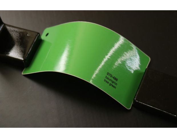 Oracal 970 Tree Green Gloss 486 1.524 m