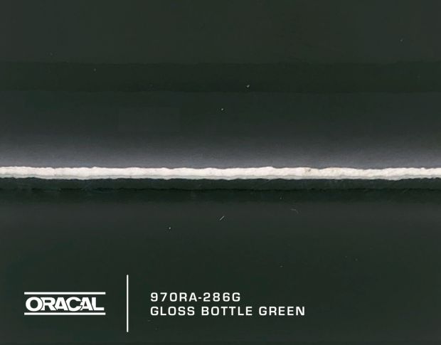Oracal 970 Bottle Green Gloss 286 1.524 m