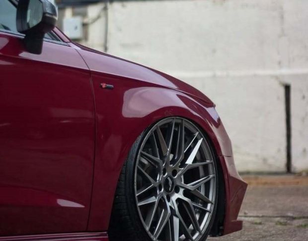 Oracal 970 Red Brown Metallic Gloss 369 1.524 m