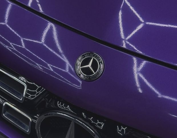Oracal 970 Violet Metallic Gloss 406 1.524 m