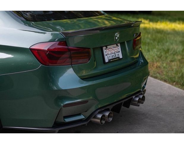Oracal 970 Fir Green Metallic 677 1.524 m