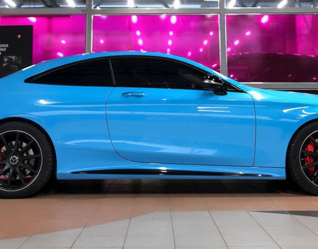 Oracal 970 Ice Blue Gloss 056 1.524 m
