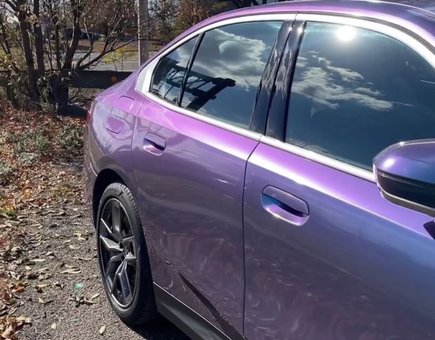 Oracal 970 Turquoise Lavender Gloss 989 1.524 m