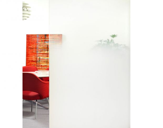 LLumar NRM WH PS 2 Decorative Dusted Frost 1.52 m