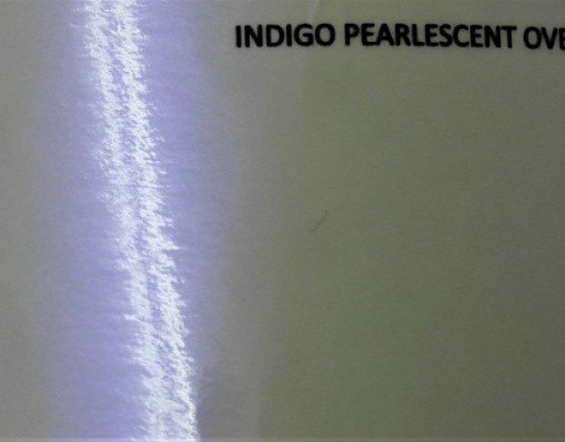 KPMF K71313 Gloss Indigo Pearlescent Overlaminate 1.524 m