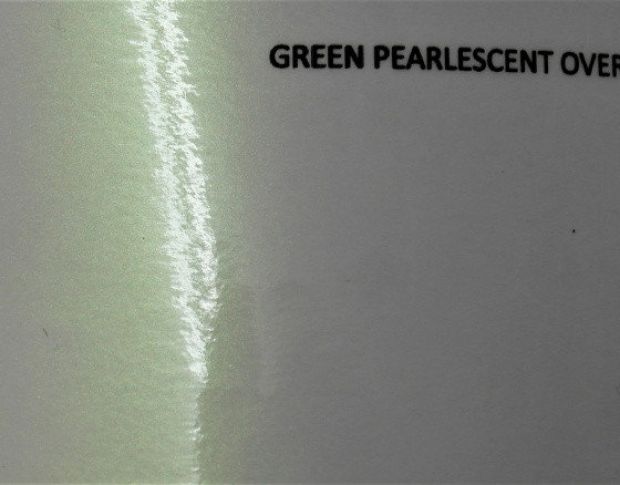 KPMF K71311 Gloss Green Pearlescent Overlaminate 1.524 m