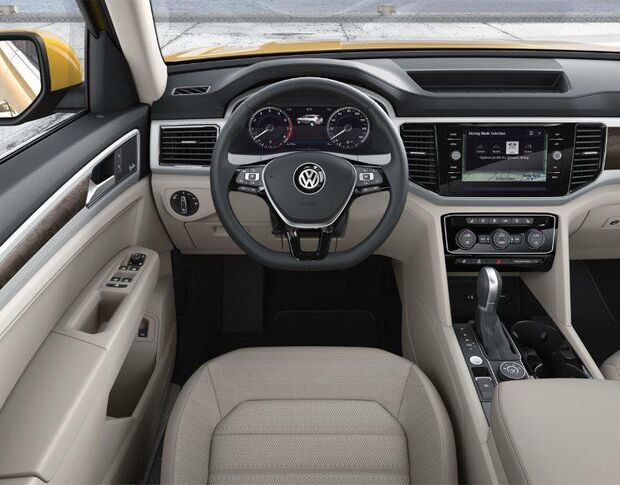 Викрійка для салону VOLKSWAGEN TERAMONT 2018