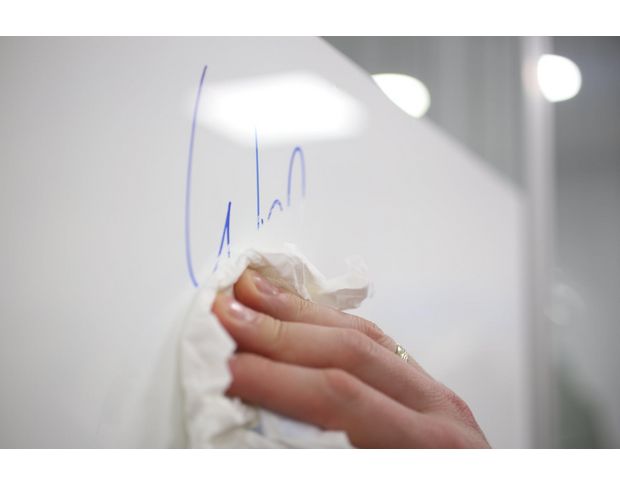 Біла плівка з ефектом білої дошки Solar Screen Whiteboard 1.524 m