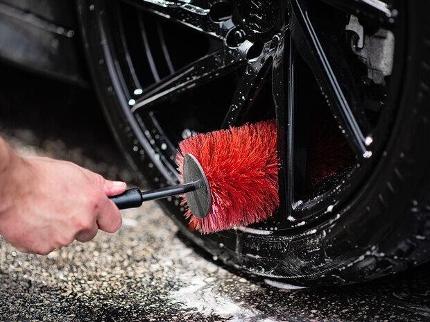 MaxShine Car Wheel and Rim Brush - Щітка для чищення коліс та дисків 45 cm