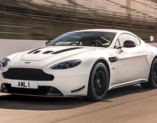 Викрійка для салону ASTON MARTIN VANTAGE 2018