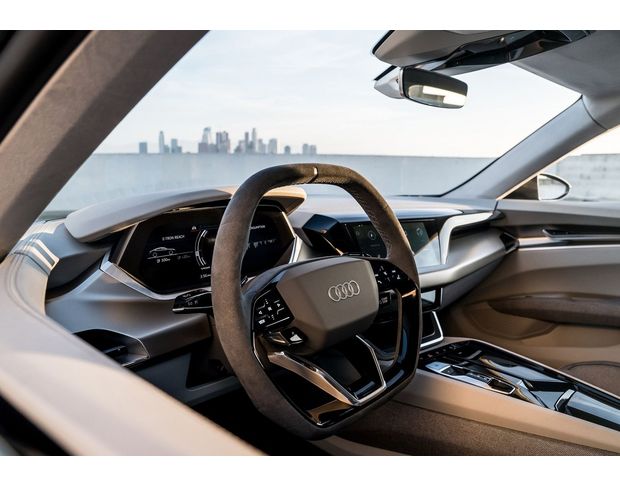 Викрійка для салону AUDI E-TRON 2020
