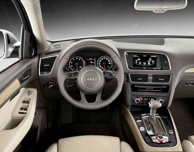 Выкройка для салона AUDI Q5 2013