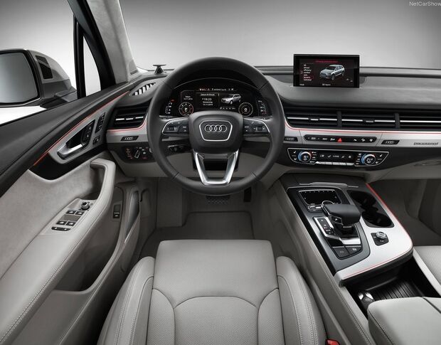 Викрійка для салону AUDI Q7 2016