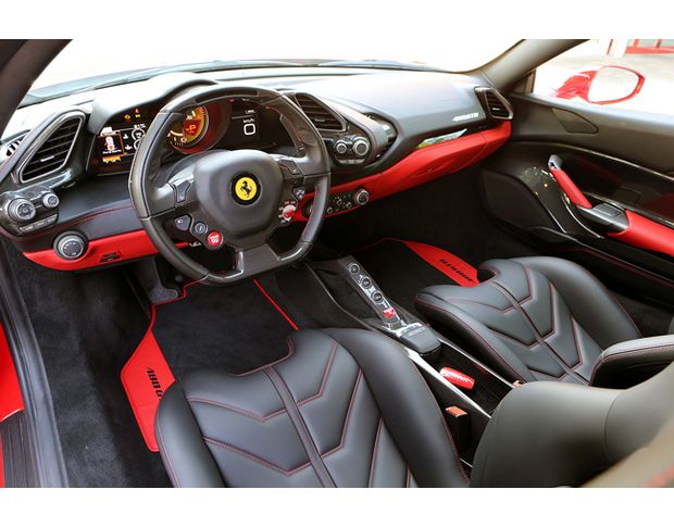 Комплект викрійок для салону FERRARI 488 2016