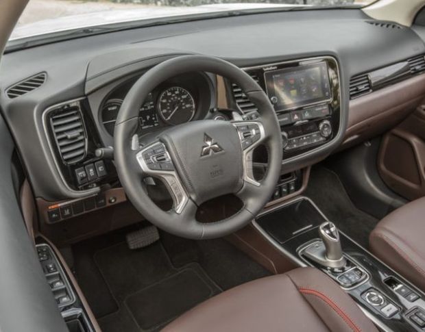 Комплект викрійок для салону MITSUBISHI OUTLANDER 2017-2018