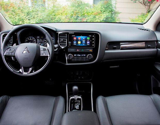 Комплект викрійок для салону MITSUBISHI OUTLANDER 2016-2018