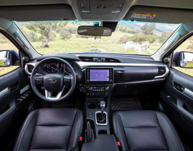 Комплект викрійок для салону TOYOTA HILUX 2020