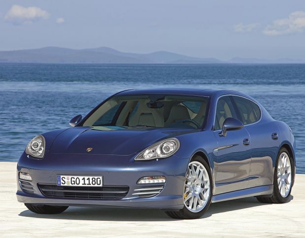Комплект викрійок для салону PORSCHE PANAMERA 2010