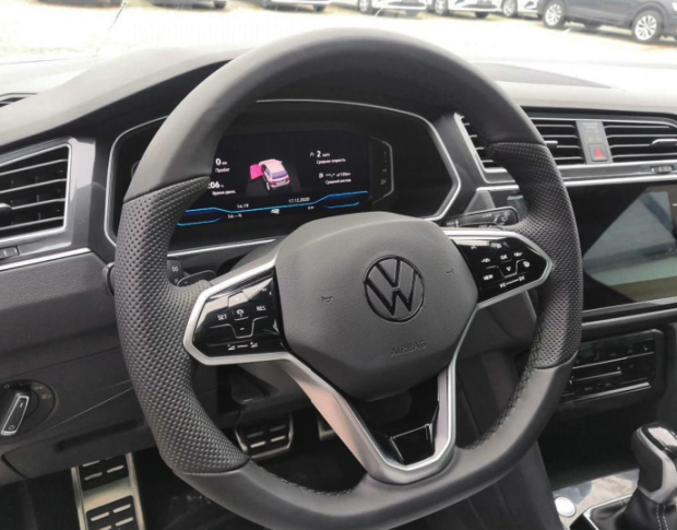 Комплект викрійок для салону VOLKSWAGEN TIGUAN R-LINE 2020