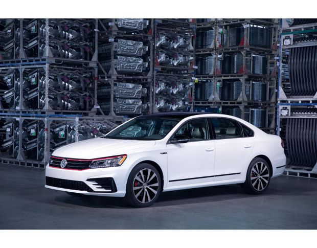 Комплект викрійок для салону VOLKSWAGEN PASSAT 2019