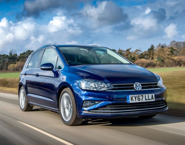 Комплект викрійок для салону VOLKSWAGEN GOLF SPORTSVAN 2018