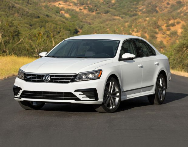 Комплект викрійок для салону VOLKSWAGEN PASSAT 2017-2018