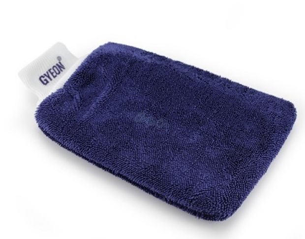 Gyeon Q2M SilkMitt - Варежка сушащая