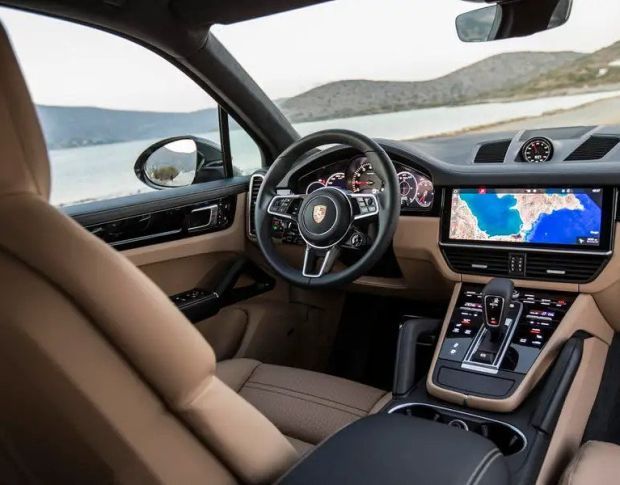 Комплект викрійок для салону PORSCHE CAYENNE S 2018