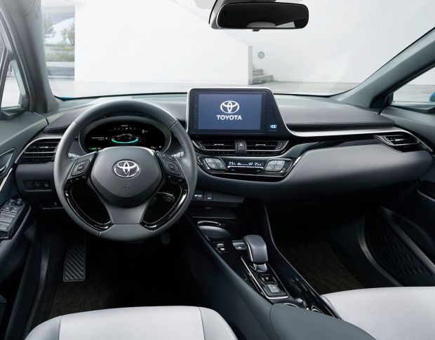 Комплект викрійок для салону TOYOTA IZOA 2018