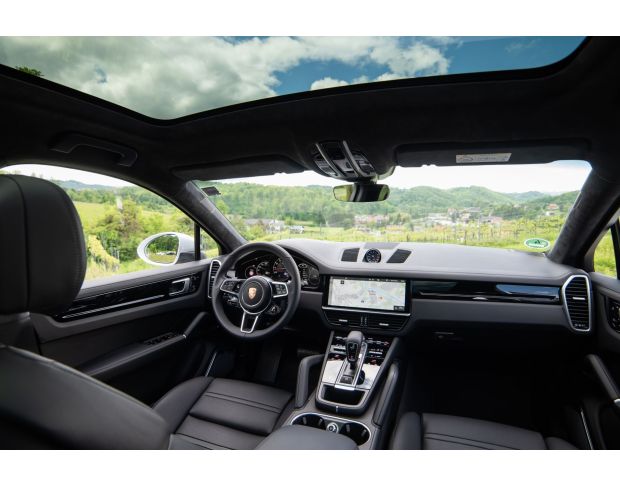 Комплект викрійок для салону PORSCHE CAYENNE COUPE 2019