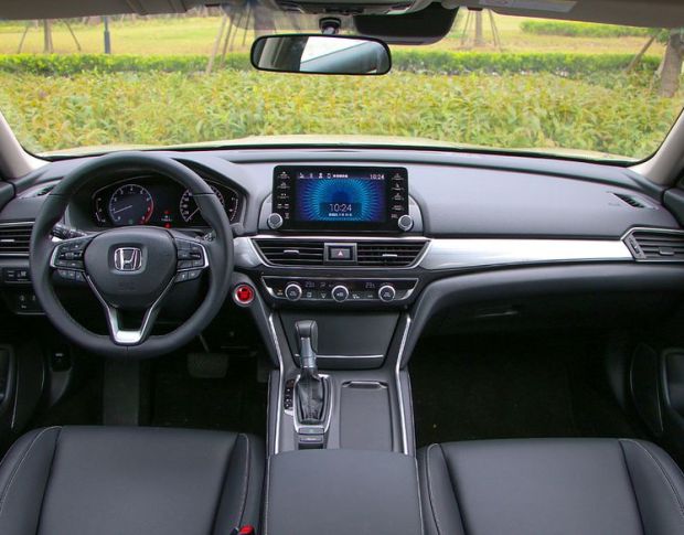 Комплект викрійок для салону HONDA INSPIRE 2019