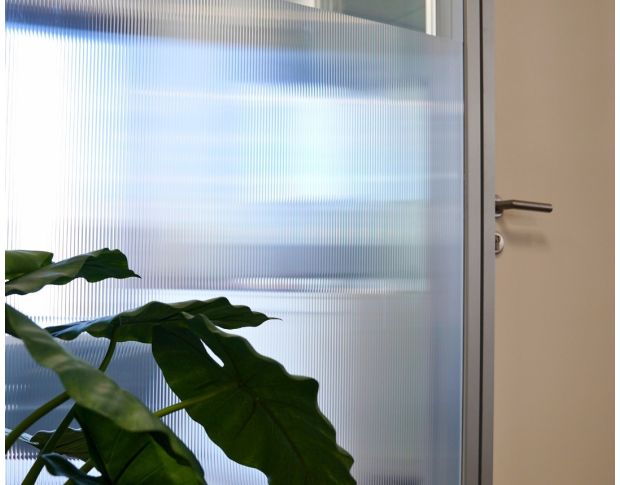 Solar Screen Vogue - Декоративна плівка під флутс скло 1.52 m