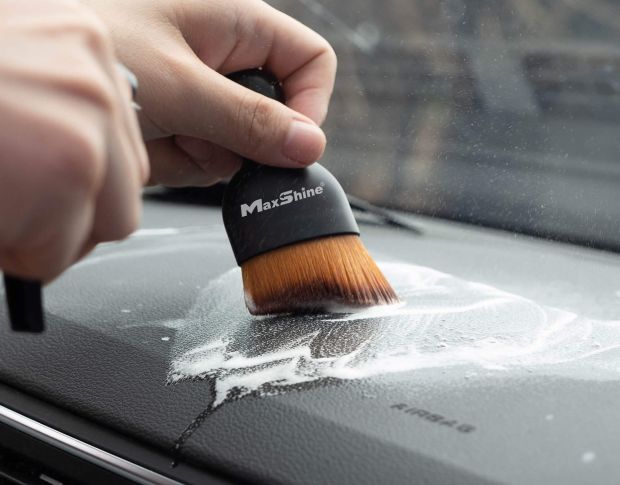 MaxShine Ultra Soft Handheld Detailing Brush - Ультрам'який пензлик для детейлінгу