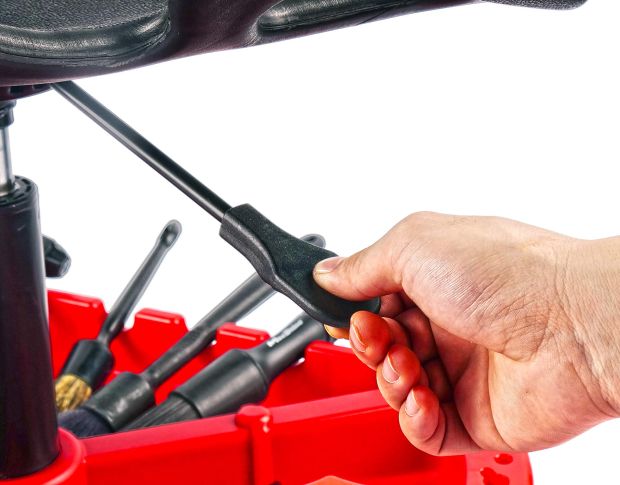MaxShine Car Detailing Rolling Stool - Стілець на колесах, з полицею під пляшки та аксесуари