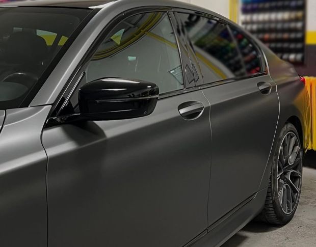 Oracal 970 Graphite Metallic Matt 932 1.524 m