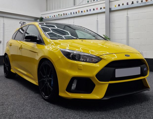 Arlon Gloss Bright Yellow 421 1.524 m